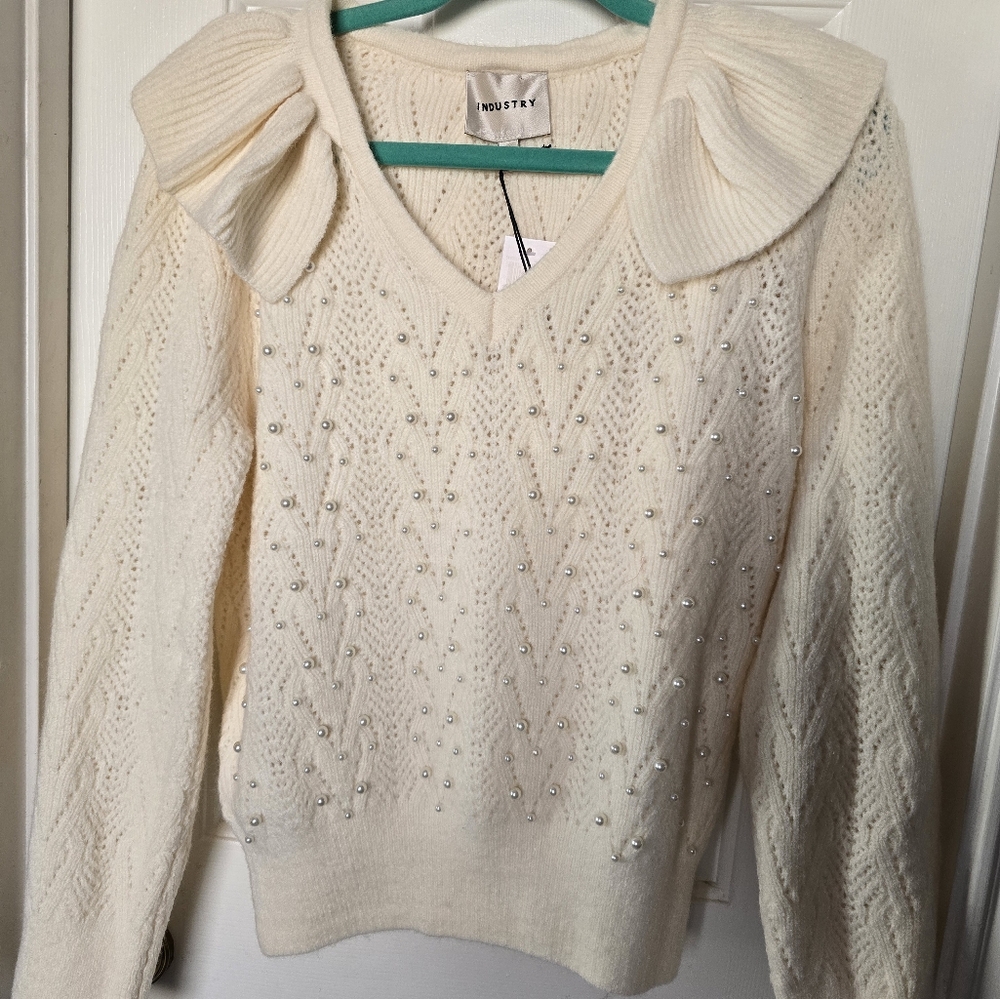 Pearly sweater